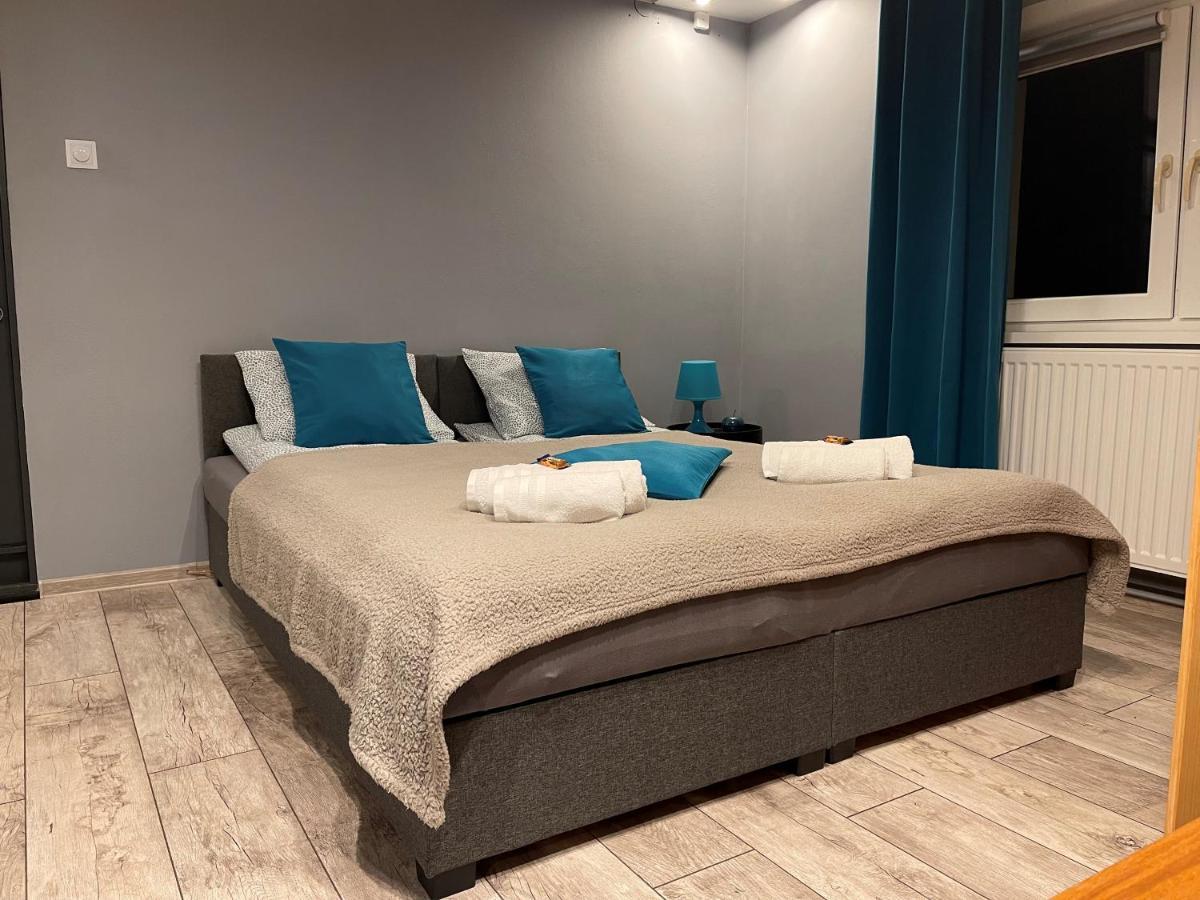 Apartamenty Pod Uwalonym Debem Jezow Sudecki Exteriér fotografie