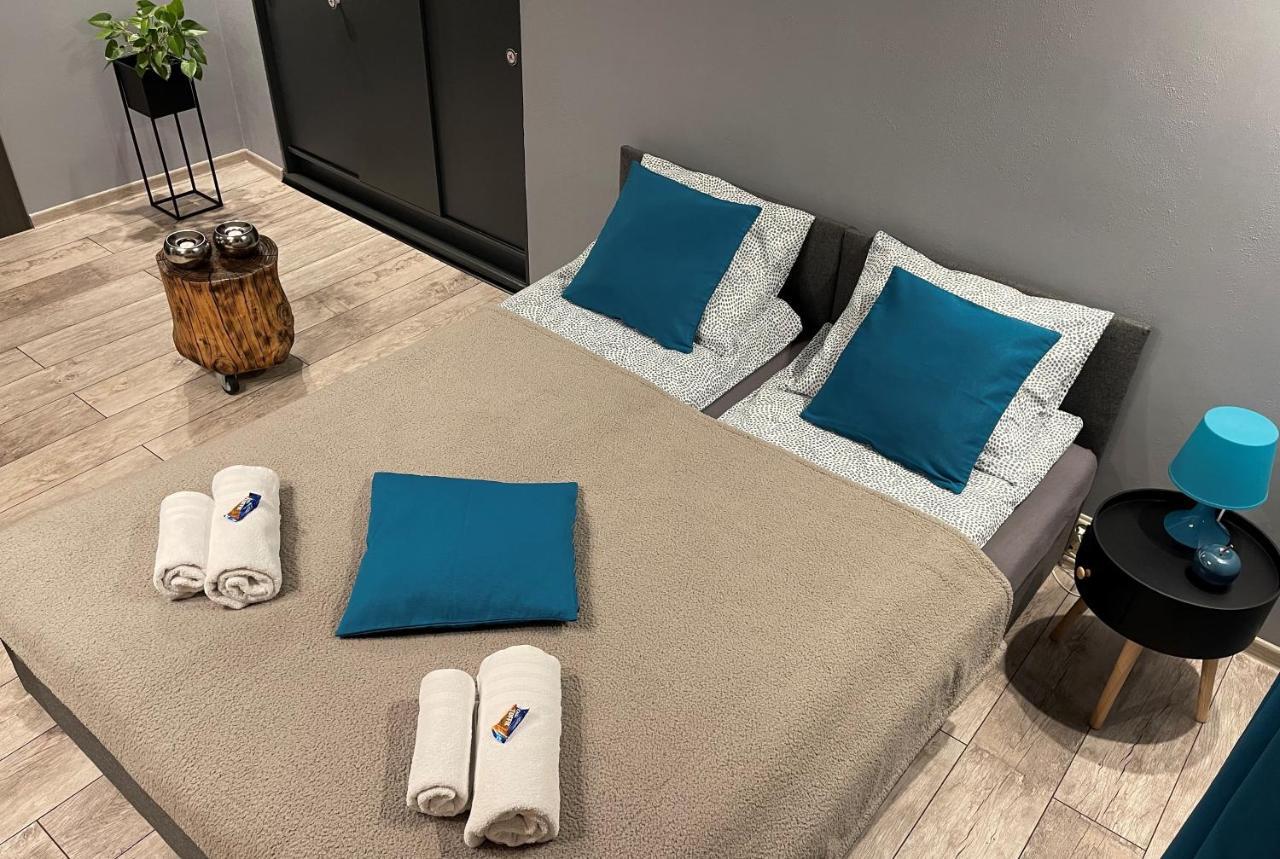 Apartamenty Pod Uwalonym Debem Jezow Sudecki Exteriér fotografie