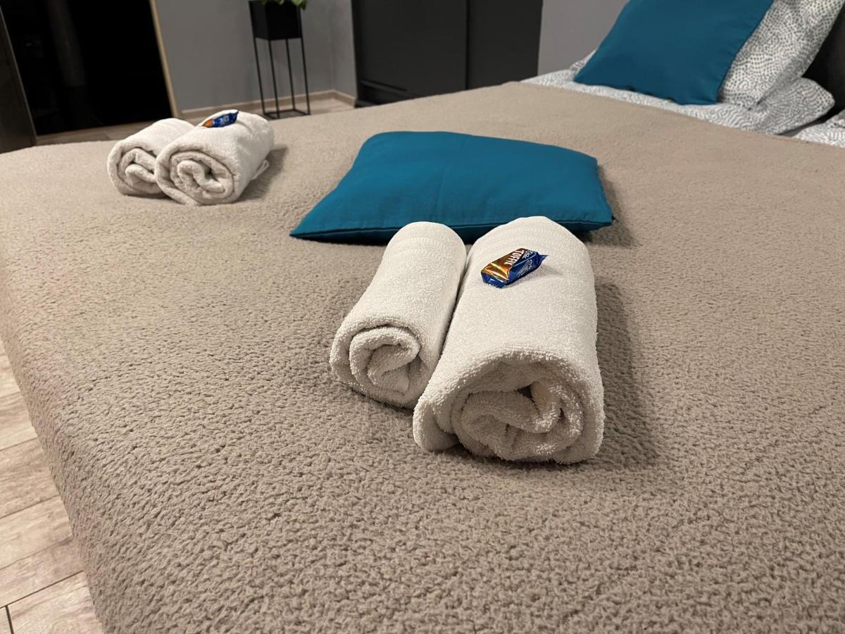 Apartamenty Pod Uwalonym Debem Jezow Sudecki Exteriér fotografie