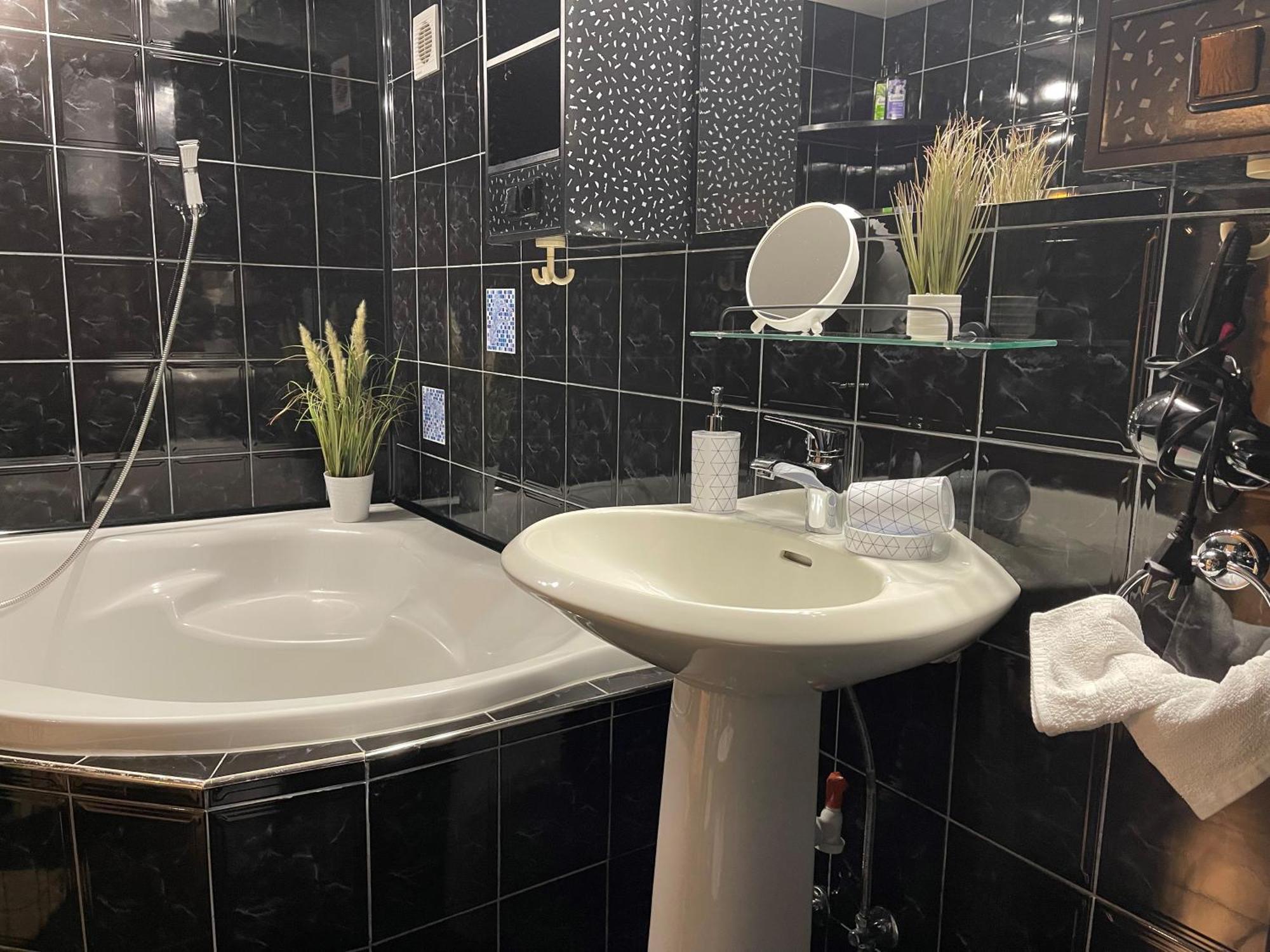 Apartamenty Pod Uwalonym Debem Jezow Sudecki Exteriér fotografie