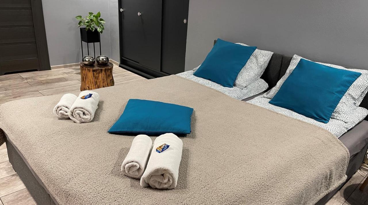 Apartamenty Pod Uwalonym Debem Jezow Sudecki Exteriér fotografie
