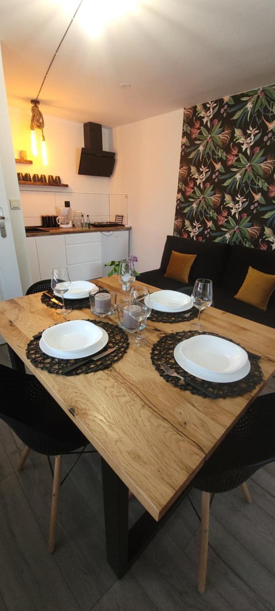 Apartamenty Pod Uwalonym Debem Jezow Sudecki Exteriér fotografie