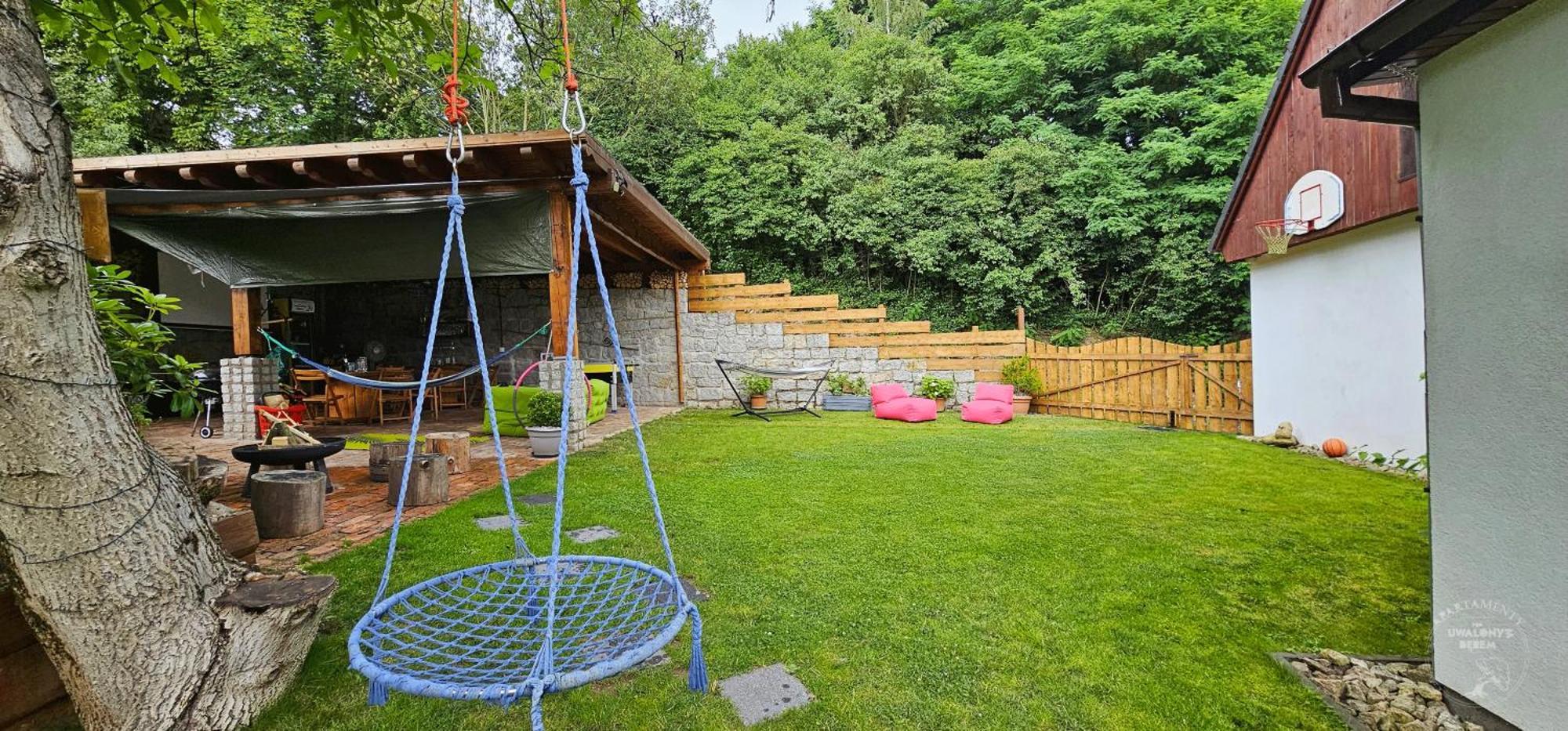 Apartamenty Pod Uwalonym Debem Jezow Sudecki Exteriér fotografie